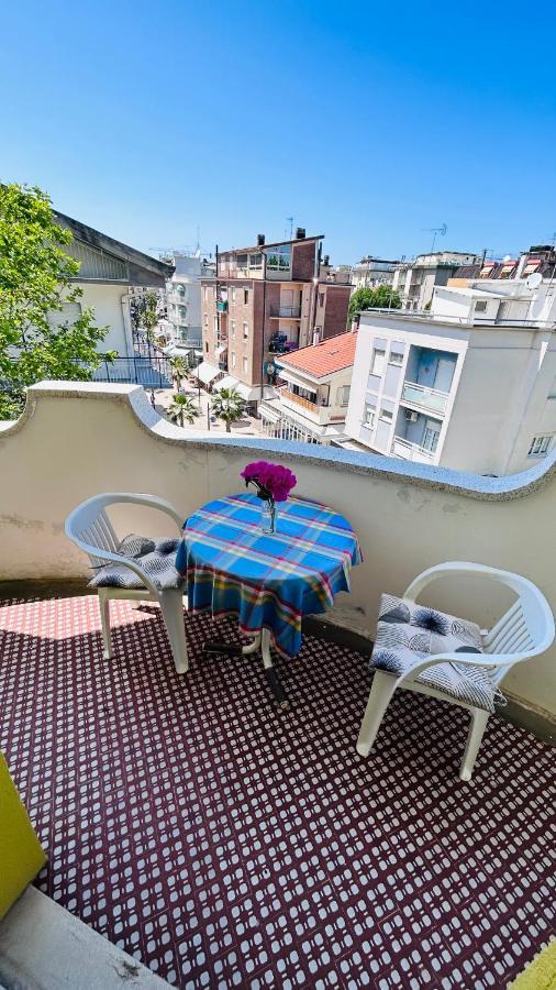 Hotel Sorriso Cattolica Dış mekan fotoğraf