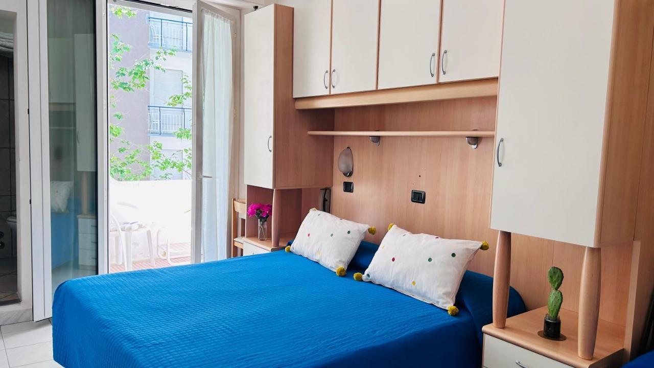 Hotel Sorriso Cattolica Dış mekan fotoğraf