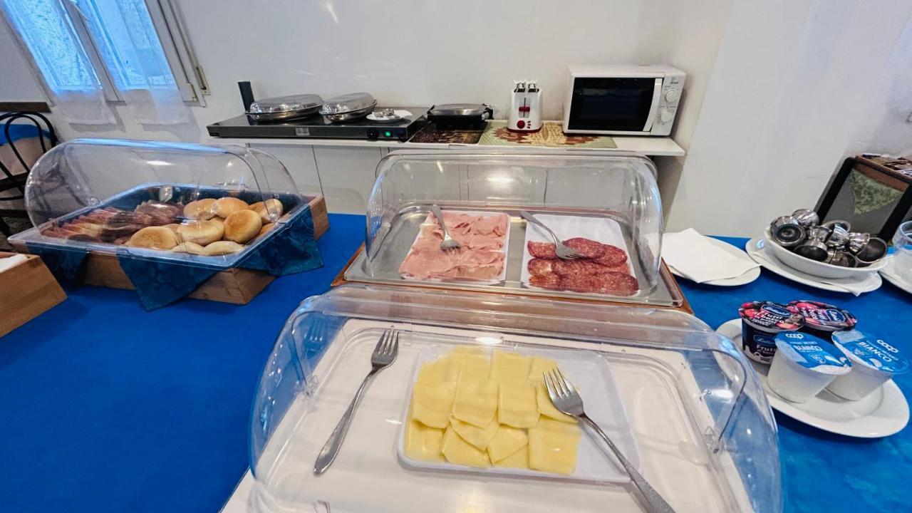 Hotel Sorriso Cattolica Dış mekan fotoğraf