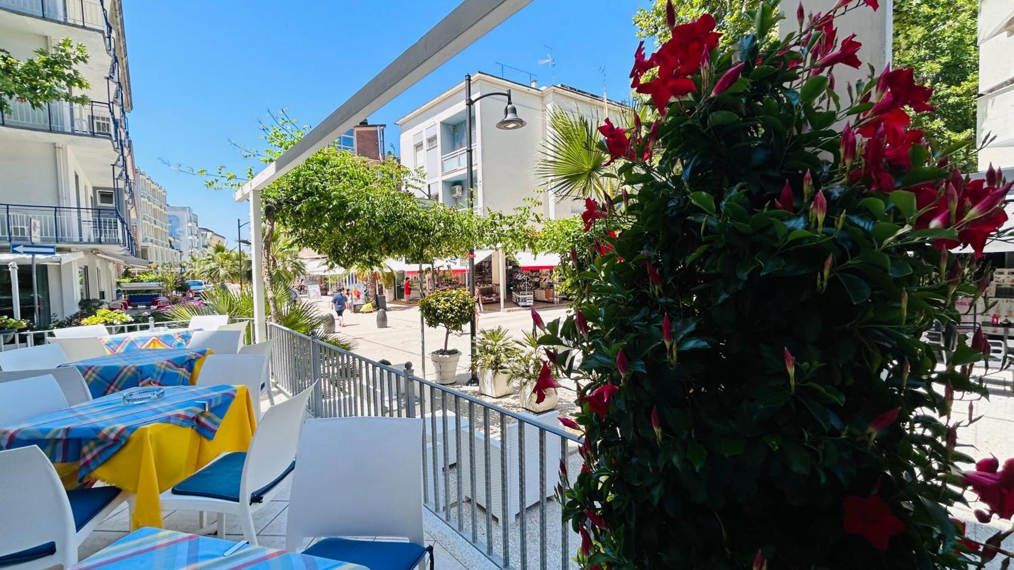 Hotel Sorriso Cattolica Dış mekan fotoğraf